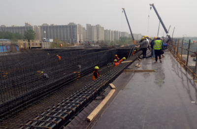 建筑工程学院2018级学生赴郑州市市政工程总公司立交桥项目部进行认识实习